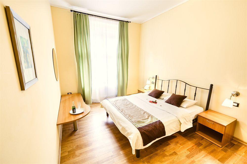 פראג Central Hotel Tiepolo מראה חיצוני תמונה