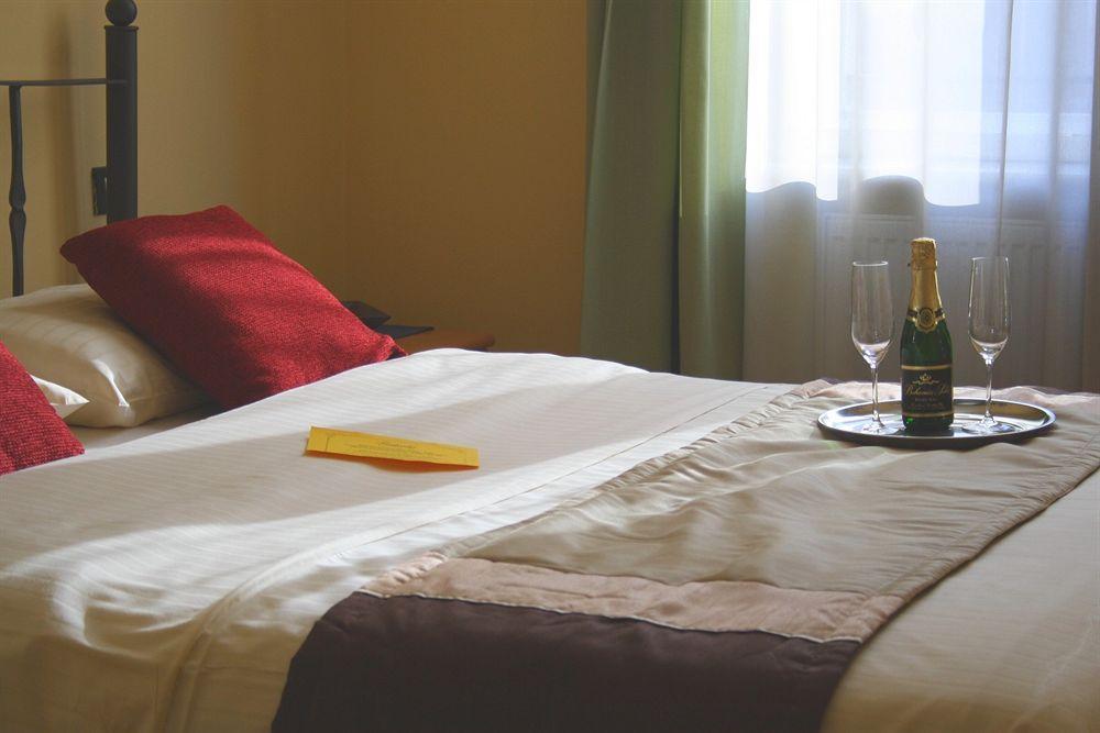 פראג Central Hotel Tiepolo מראה חיצוני תמונה